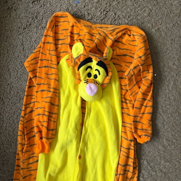 Disney Tigger Union Suit Costume Jumpsuit Medium Tiger Winnie the Pooh Halloween - Picture 4 of 7